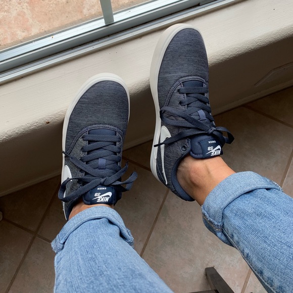 New Nike LAST ONE (7.5) - Picture 2 of 6